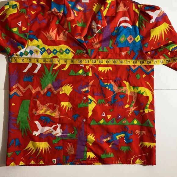 Vintage  Hawaiian Animal Graphic Print Puff Sleeve Button Down Shirt - Picture 7 of 9